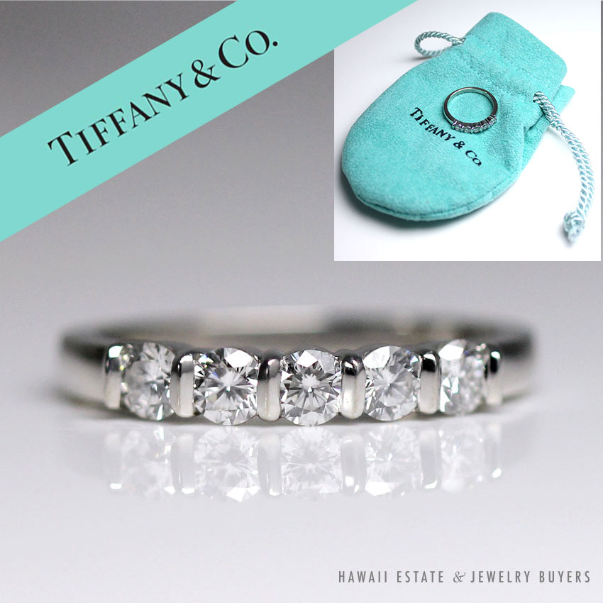 Boom referentie Tentakel Tiffany & Co. 5 Stone Diamond 0.55CTW F VS Platinum Wedding Band Ring Size  6.25 w/ Pouch - Diamond Guy Hawaii